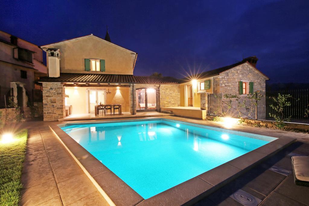 Villa Benvenuti Motovun Exteriör bild