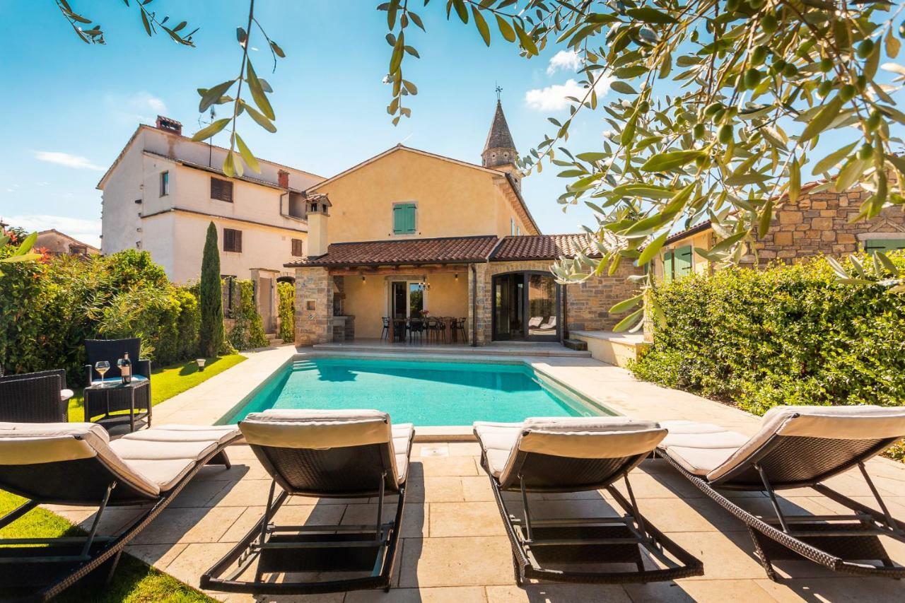 Villa Benvenuti Motovun Exteriör bild